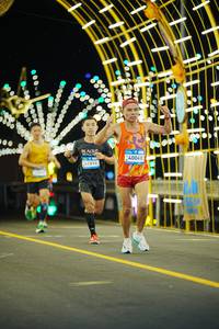 BIB: 00000, 41894, 40048
                            <button type="button" onclick="openModal(22810832)" class="btn btn-primary btn-sm float-right btn-popup" data-toggle="modal" data-target=".modal-high-quality">
                        <i class="fas fa-shopping-cart"></i> Add to Cart
                    </button>
                                            <button type="button" onclick="isThisMe(22810832, true)" class="btn btn-success btn-sm float-right btn-popup btn-isme hidden" data-toggle="tooltip" data-placement="bottom" title="นี่คือรูปของคุณใช่ไหม คลิกที่นี่เพื่อเอาเข้าอัลบั้ม">
                        <i class="fas fa-plus"></i> Add to album
                    </button>
                    <button type="button" onclick="isThisMe(22810832, false)" class="btn btn-warning btn-sm float-right btn-popup btn-isnotme hidden">
                        <i class="fas fa-ban"></i> Remove from album
                    </button>